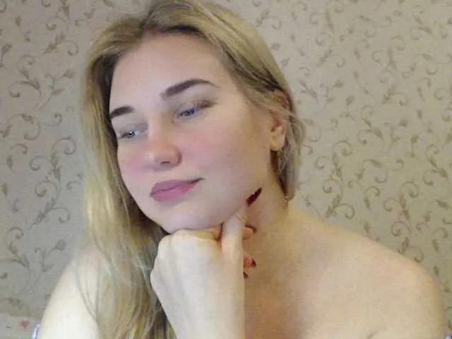 Offline MissLilyAbrams on BongaCams