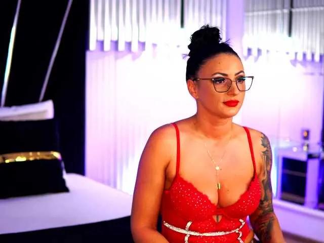 Freechat MistyWooods on BongaCams