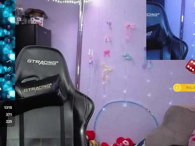 Offline Mocha17 on BongaCams