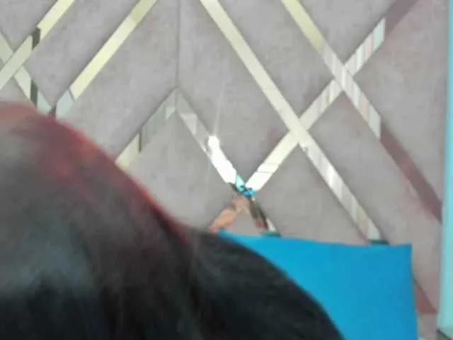 Offline Mulansexy01 on BongaCams