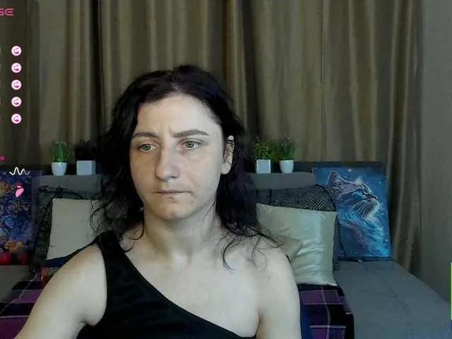 Offline Musekittyjeni112 on BongaCams