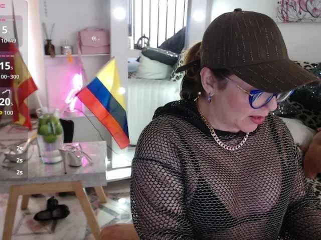Offline Myrnasexxx on BongaCams