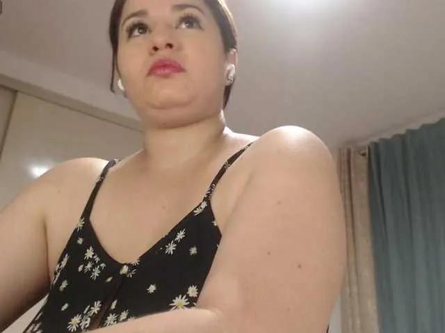 BongaCams naturalmoommy is Freechat naturalmoommy — experienced men