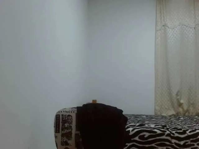 Offline Natyglam on BongaCams