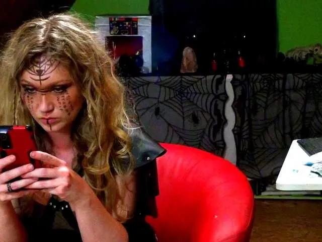 Offline NaughtyNatli on BongaCams