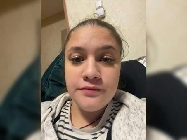 Offline Neisi on BongaCams