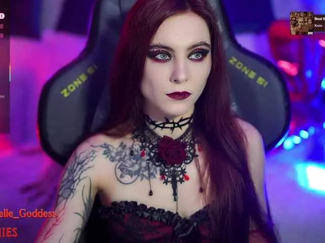 Offline Nellene on BongaCams