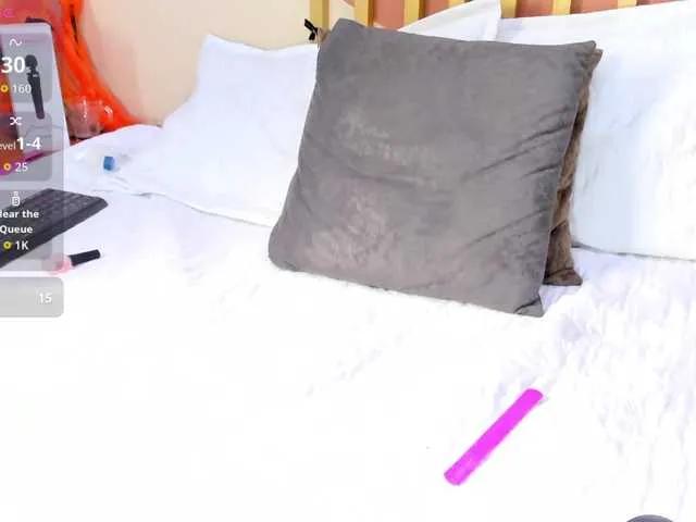 Offline Nicole-Angels on BongaCams