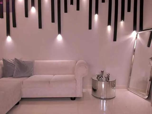 Offline NinaBlum on BongaCams