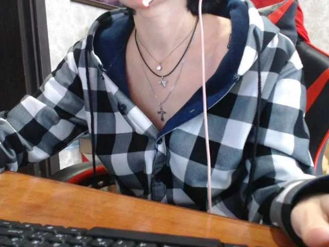 Freechat Olik-Pisa on BongaCams