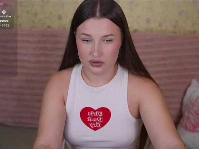 Offline OneLaya on BongaCams