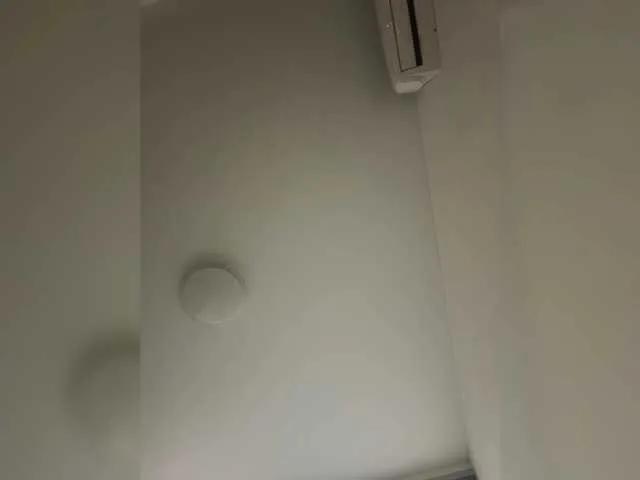 Offline OriginalHOOLi on BongaCams