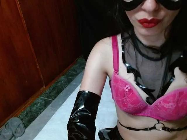 Offline persefone-fire on BongaCams