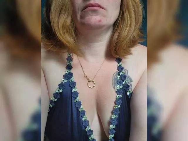 Offline Petitoiseaucoquine on BongaCams