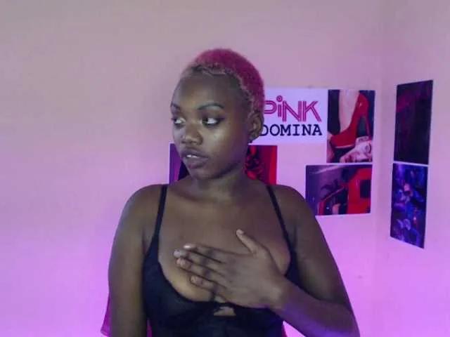 Freechat PinkDomina01 on BongaCams
