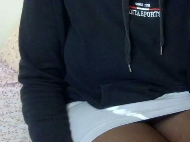 Offline pretty-lioness on BongaCams