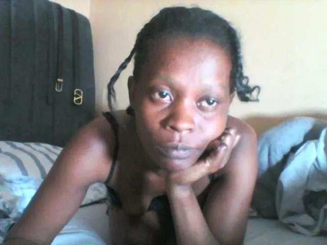 Offline PrettyAlianah on BongaCams