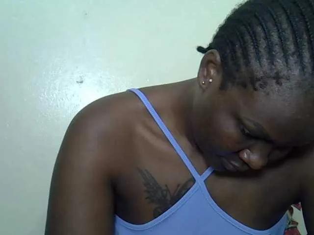 Freechat Prettyliz30 on BongaCams