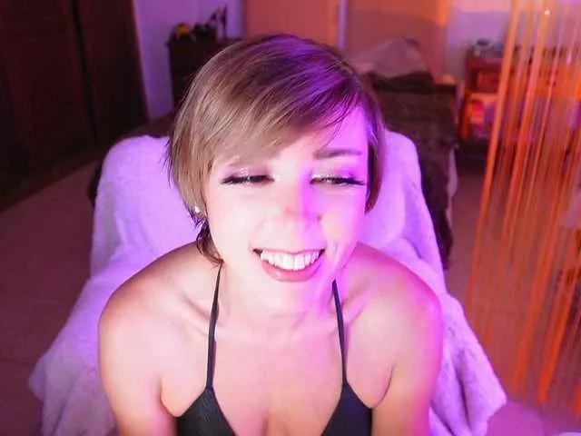 Offline PrincessSonya on BongaCams