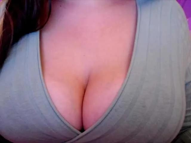 Offline PrincessXOXO on BongaCams