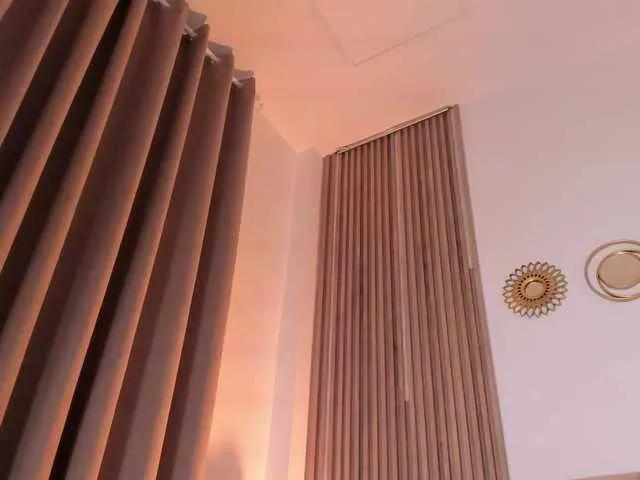 Offline RachellJamess on BongaCams