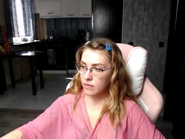 Offline Regimasmile on BongaCams