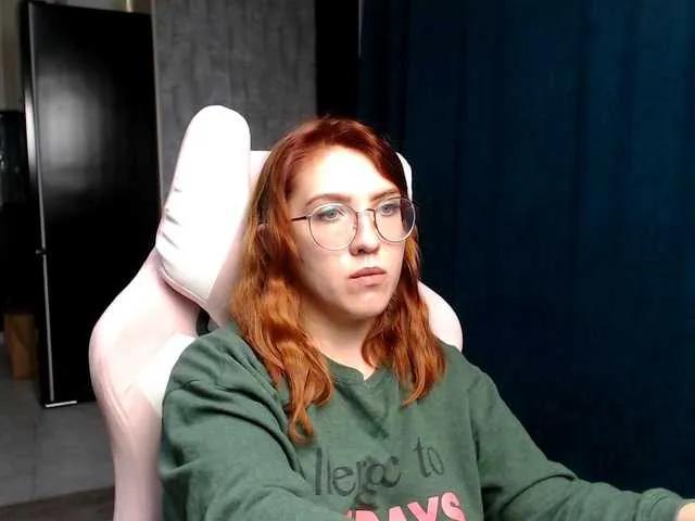 Offline Regimasmile on BongaCams