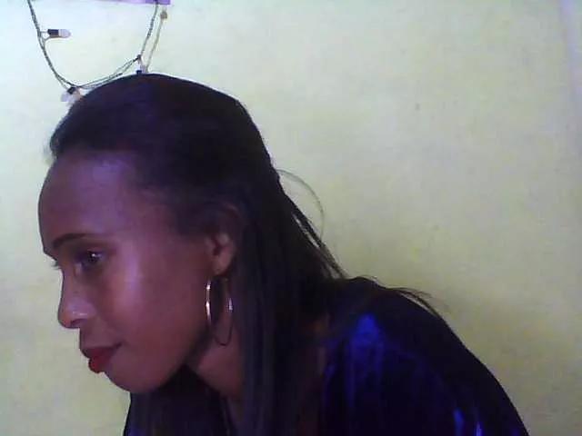 Offline Reine2delice on BongaCams