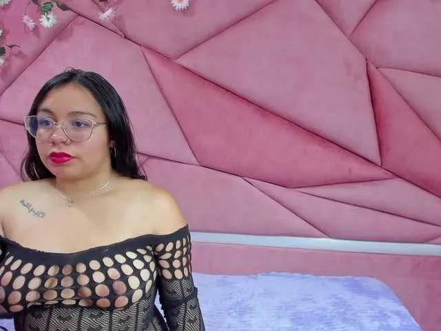 Offline RossiVioleta on BongaCams