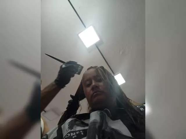 Offline roxanamontero on BongaCams