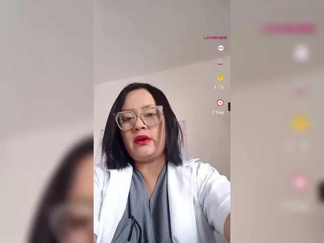 Offline roxanamontero on BongaCams