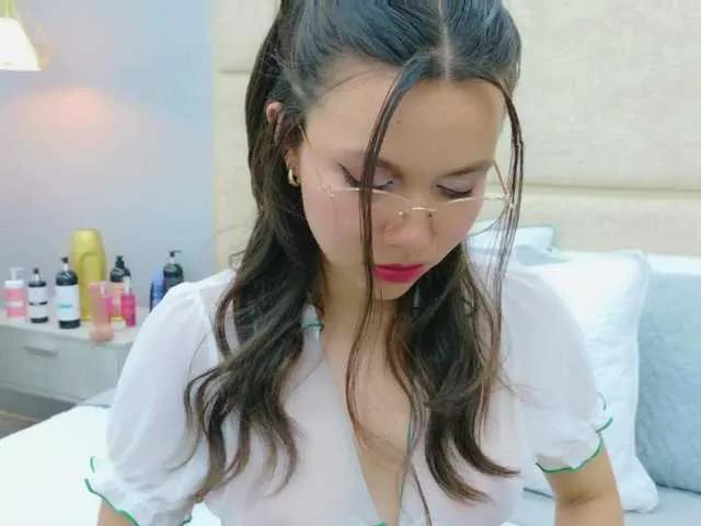 Freechat RubyScarlett on BongaCams