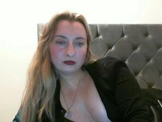 Freechat RuslanaFlower on BongaCams