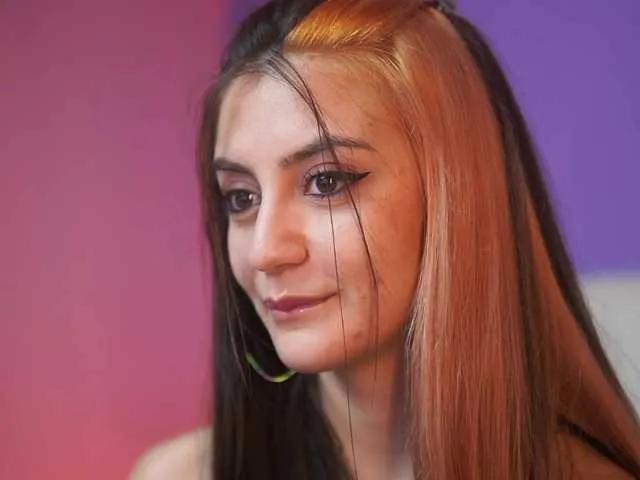 Offline SabrinaHope on BongaCams