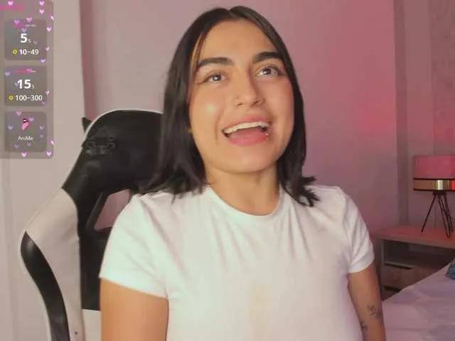 Offline SabrinaLuke on BongaCams