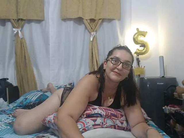 Freechat saimajayeb on BongaCams