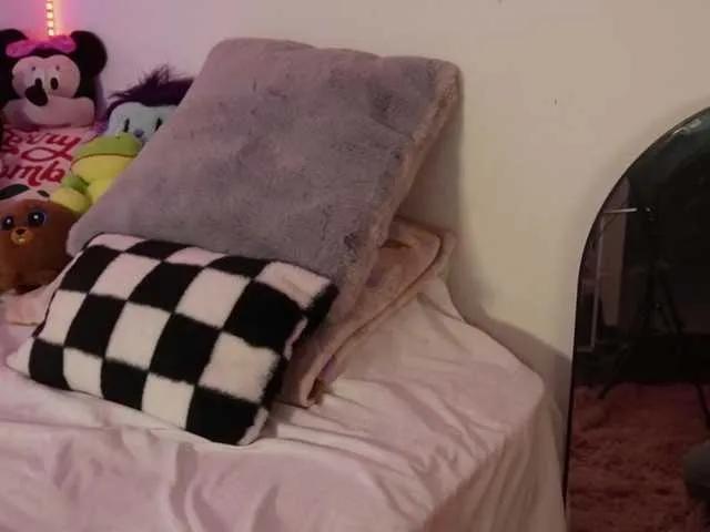 Freechat salome-brown on BongaCams