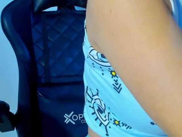 Freechat Samhotie on BongaCams