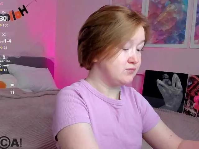 Offline Sara-Moor on BongaCams