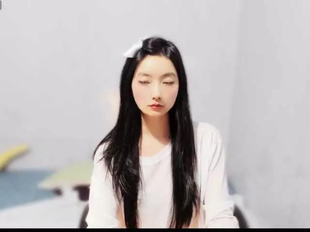 Offline Sari94 on BongaCams