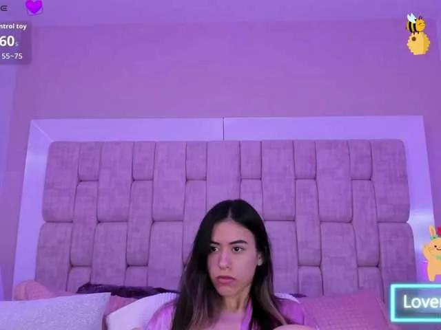 Freechat SashaCollinss on BongaCams