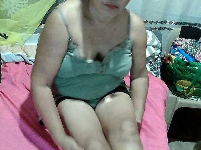 Offline scarllettxxx on BongaCams