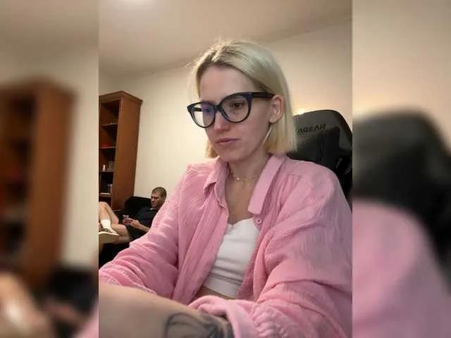 Offline Sexy-Sweets on BongaCams
