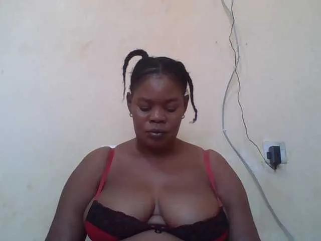 Offline Sexydove on BongaCams