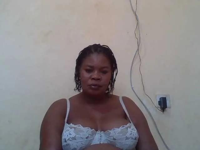 Offline Sexydove on BongaCams