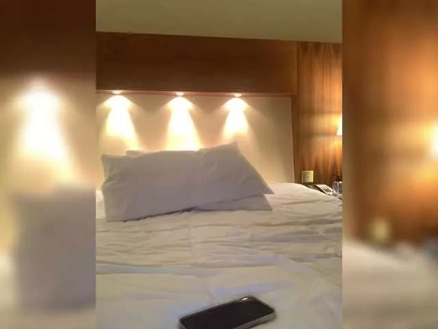 Offline Sexygrab69 on BongaCams