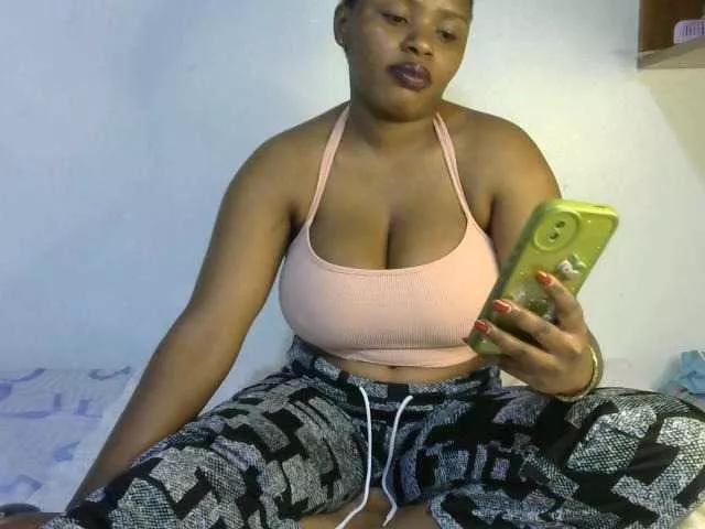 Offline Sexyhazel on BongaCams