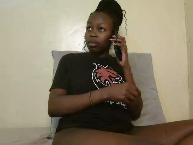 Offline Sexyivy on BongaCams