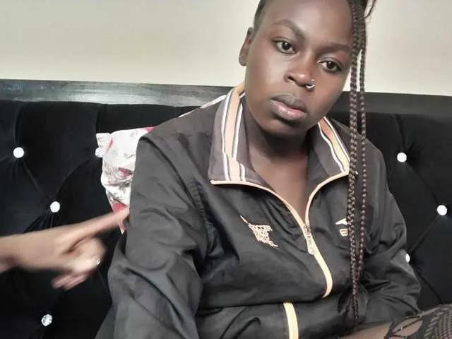 Offline Sexyivy on BongaCams