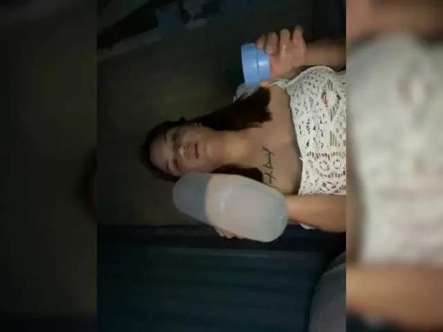 Offline sexylhady214 on BongaCams